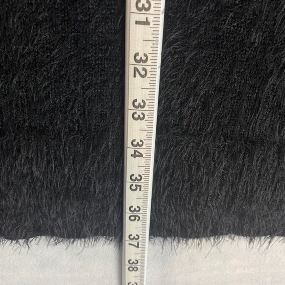 If It Were Me Sweater Womens Large Black Long Sleeve Long Line Pull Over Furry - Picture 8 of 9